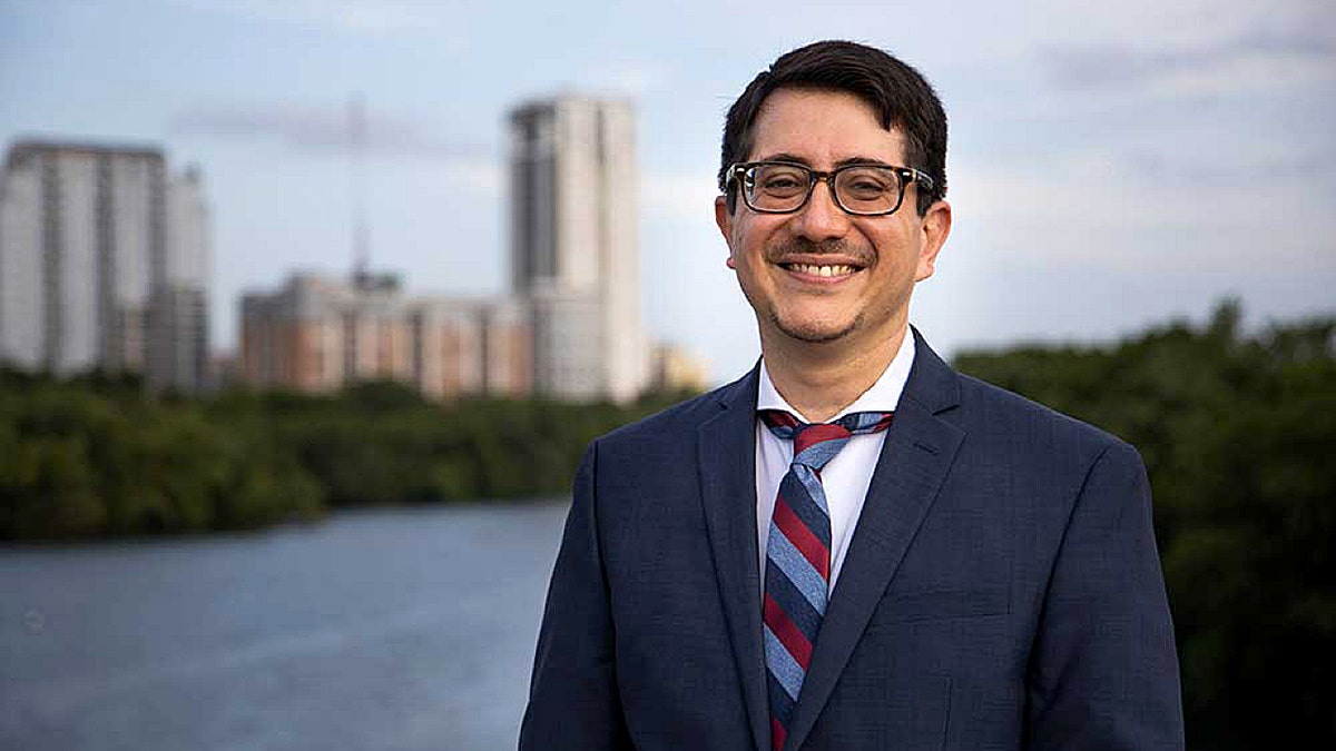 Техасец, обвиняемый в сексуальных преступлениях против детей, избежал тюрьмы благодаря сделке с прокурором, поддерживаемым Соросом: отчет Хосе Гарза Фото