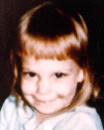 Amber Nichole Crum пропала без вести 26 декабря 1983 года в Dallas, TX