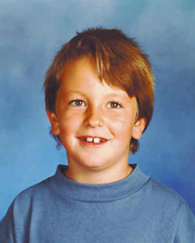 Derrick Engebretson пропал без вести 5 декабря 1998 года в Bonanza, OR