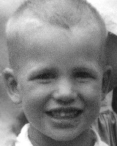 Mark Yoli пропал без вести 13 сентября 1962 года в Camp Lejeune, NC