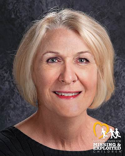 Yvonne Regler пропала без вести 8 августа 1977 года в Fairview Park, OH Yvonne Regler пропала без вести 8 августа 1977 года в Fairview Park, OH