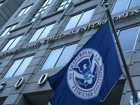 ICE задерживает нелегальных иммигрантов, осужденных за преступления против детей, в ходе общенациональной зачистки в среду: 'четкое послание'