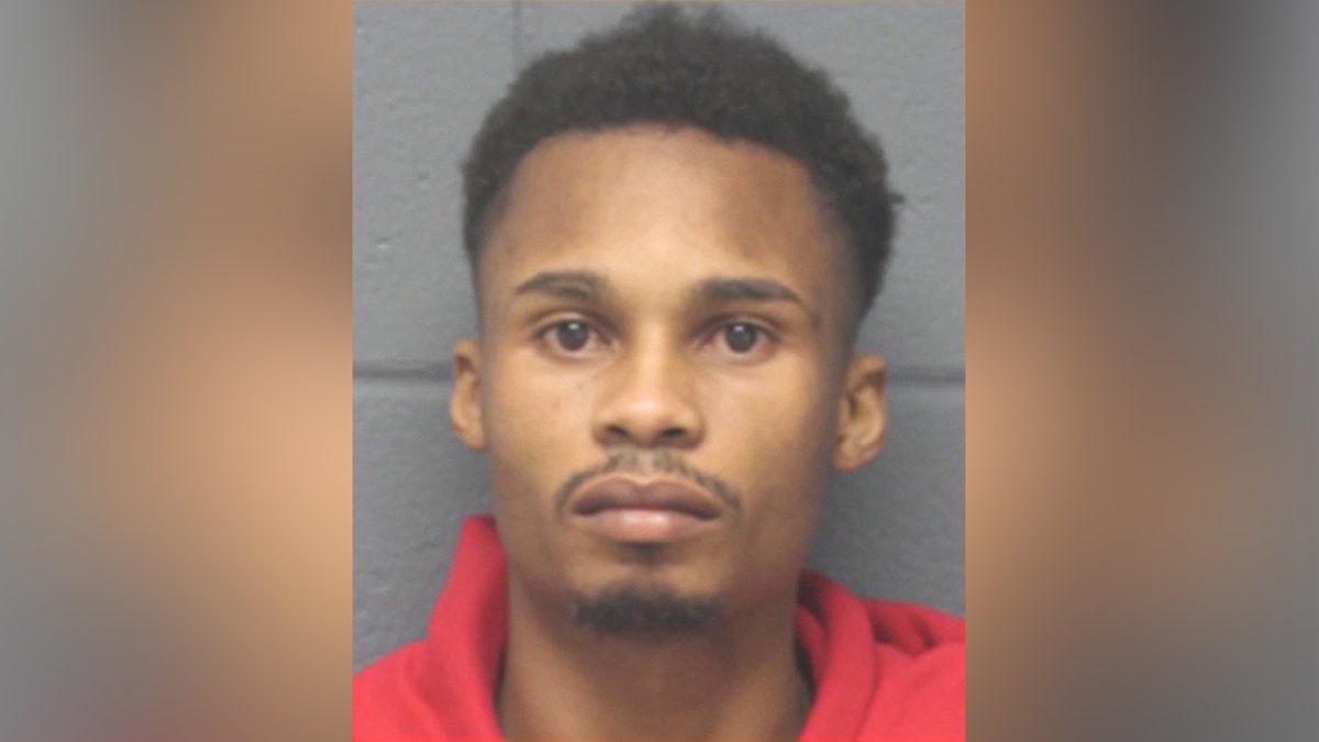 Губернатор-демократ попал под горячую руку после того, как разоблачитель разорвал тревожную схему вынесения приговоров нелегальным насильникам детей Фотография Кори Б. Альвареса